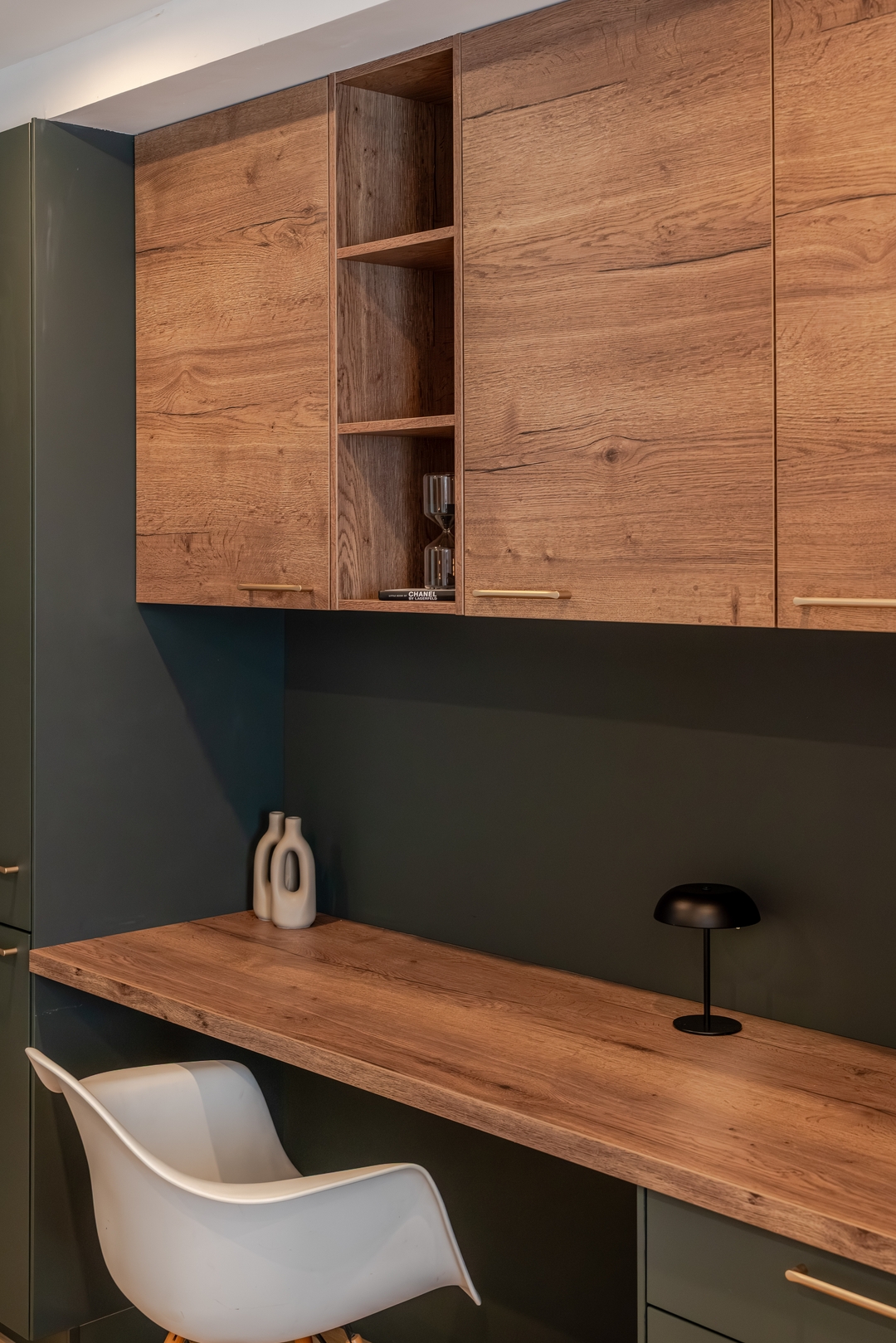 Stylish Open-Plan Flat with Swimming Pool by HostWise 30 Host Wise Booking