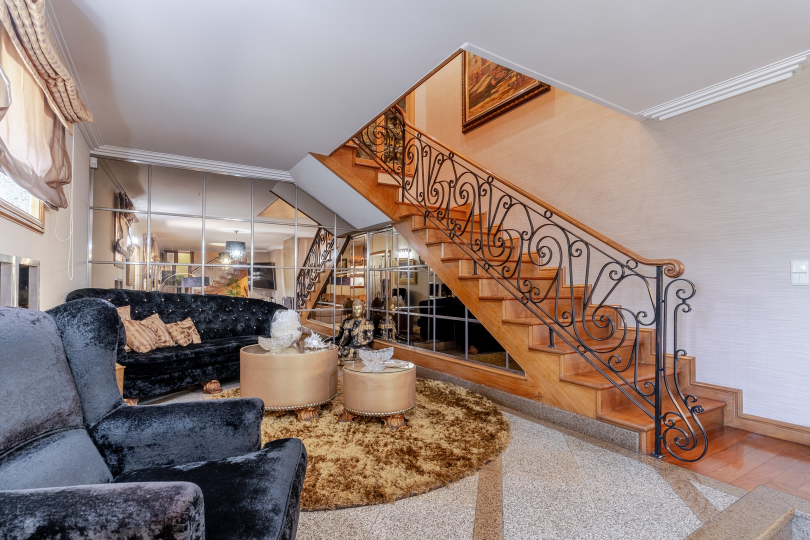 Classic Villa w/ Gym & Pool Access by HostWise 28 Host Wise Booking