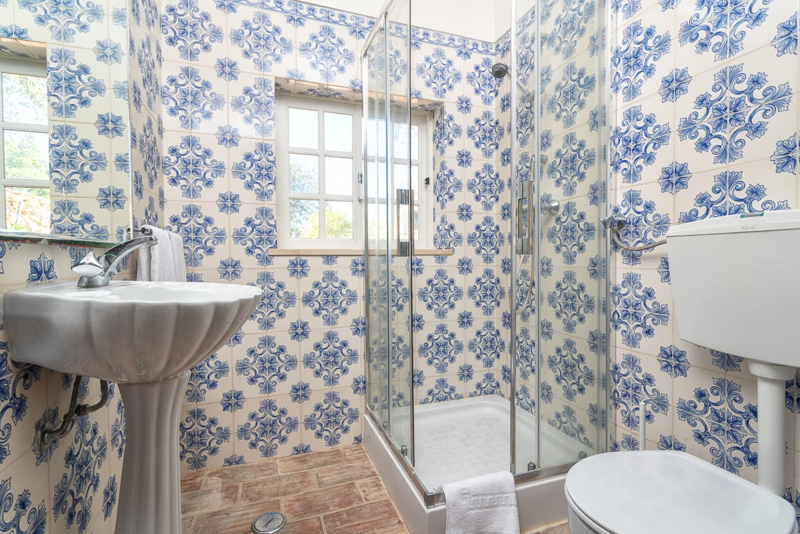 HostWise - Quiet Spacious Villa | Swimming Pool 49 Host Wise Booking