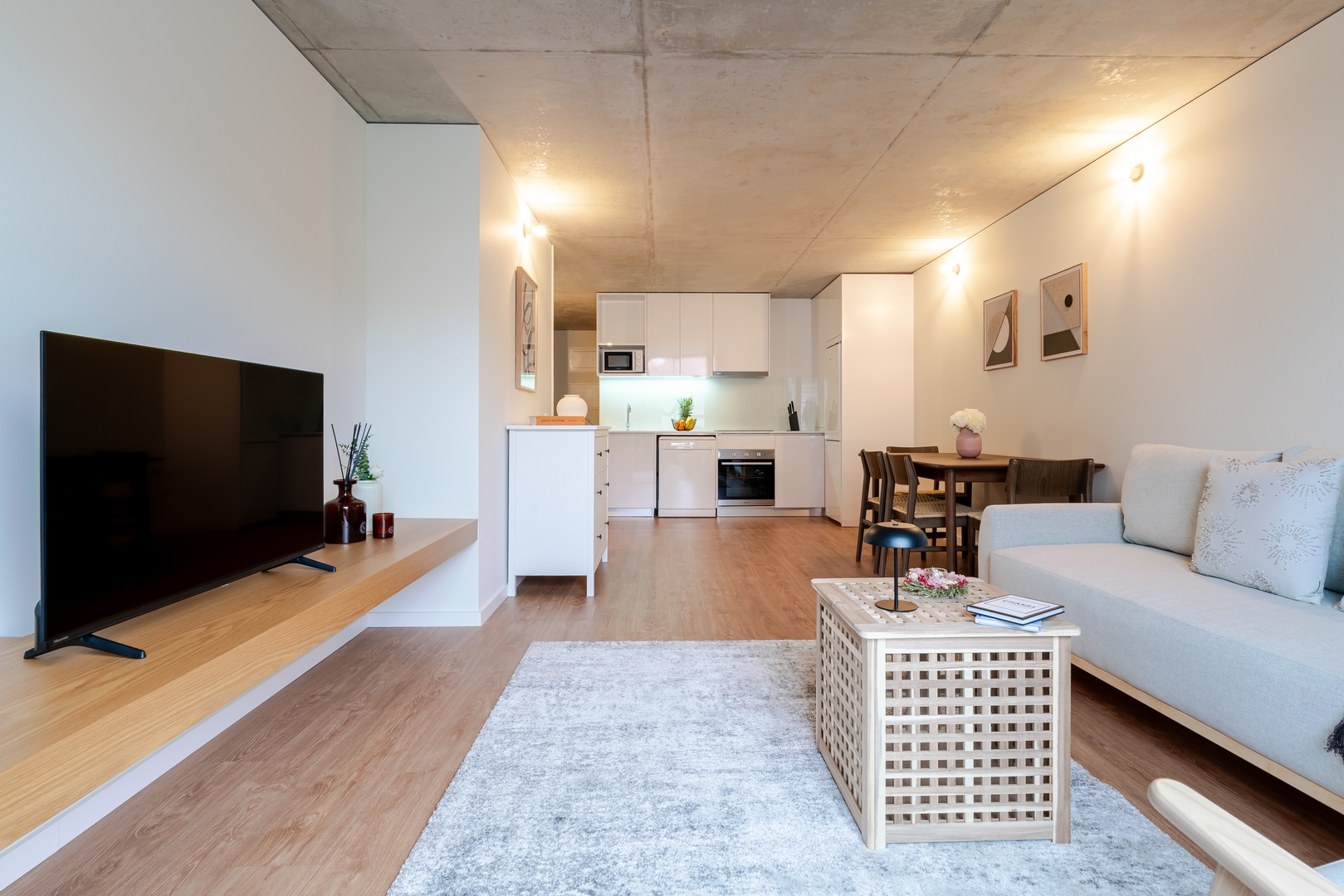 Lovely & Bright Flat by HostWise 12 Host Wise Booking