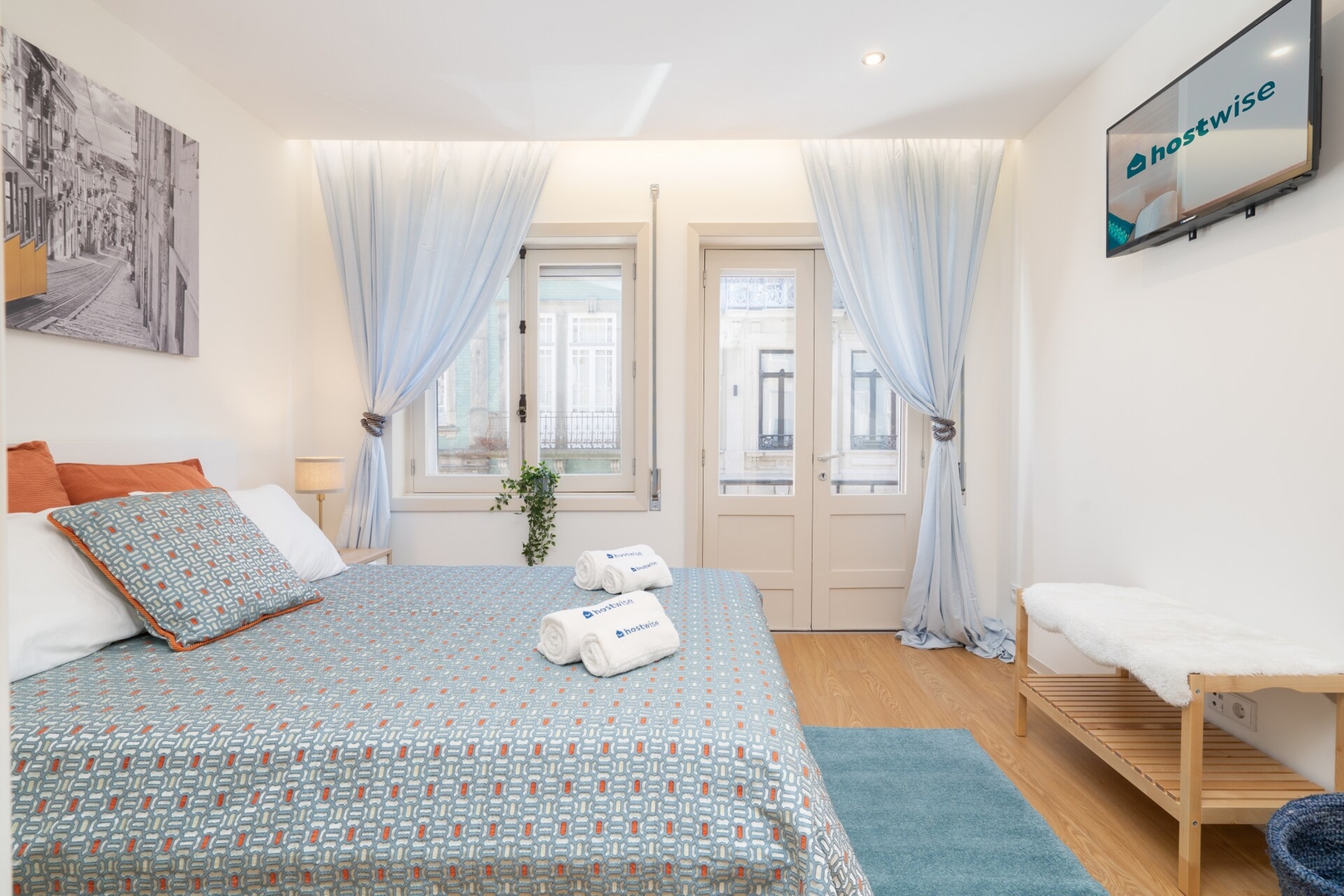 Colorful Bright Flats w/ Balcony by HostWise 34 Host Wise Booking