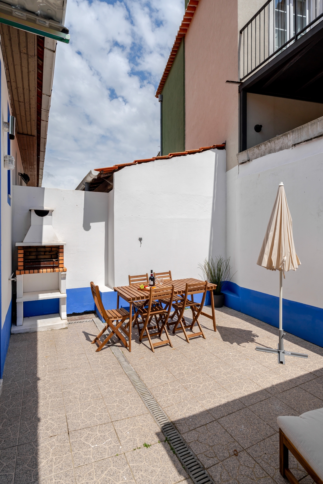 Colourful 2-Home w/ Terrace in Boavista by HostWise 19 Host Wise Booking