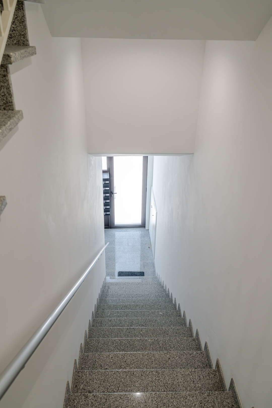 Terrace Studios & Bright Duplex by HostWise 9 Host Wise Booking