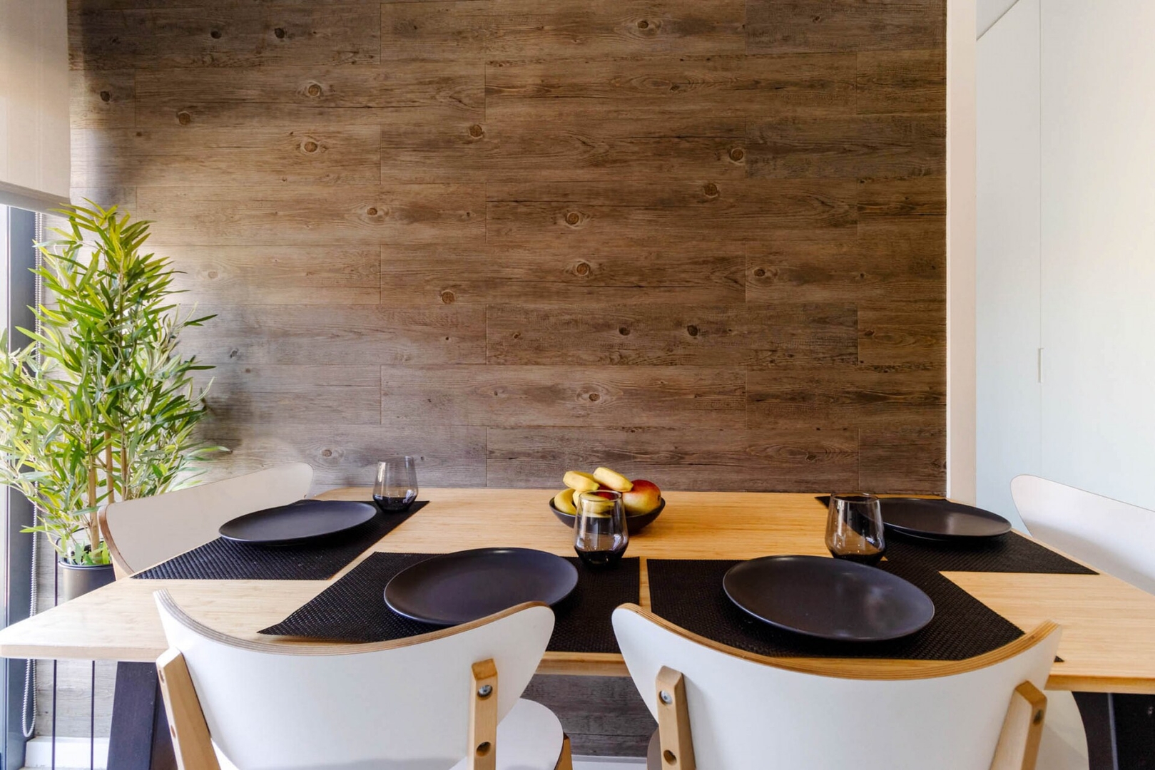 Modern & Stylish Flat w/ Balcony by HostWise 13 Host Wise Booking