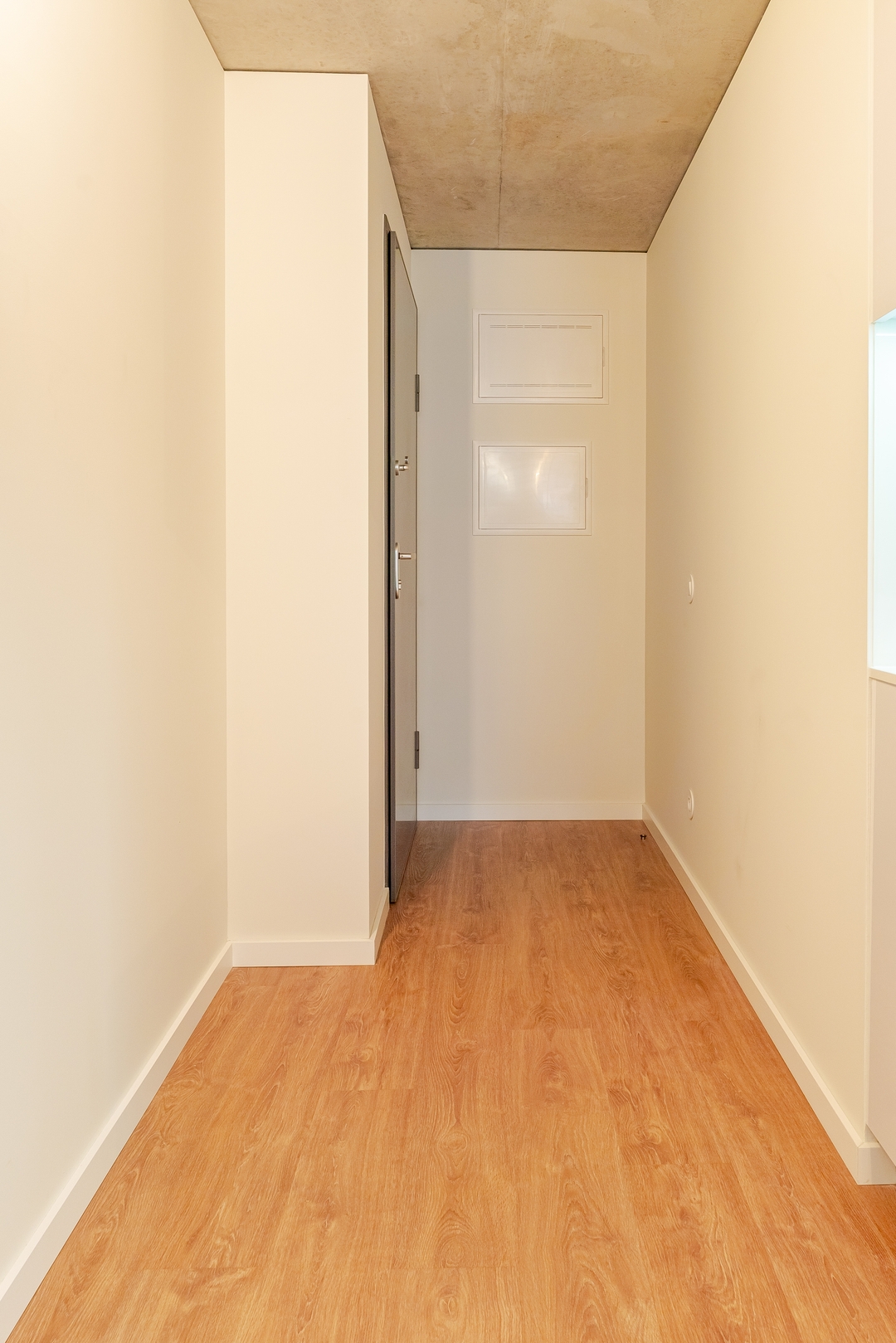 Modern 1BR Trio, Central Porto by HostWise 69 Host Wise Booking