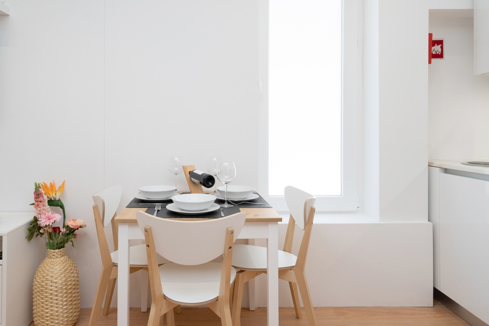 Host Wise - Cozy Bright Studio | Gaia 20 Host Wise Booking