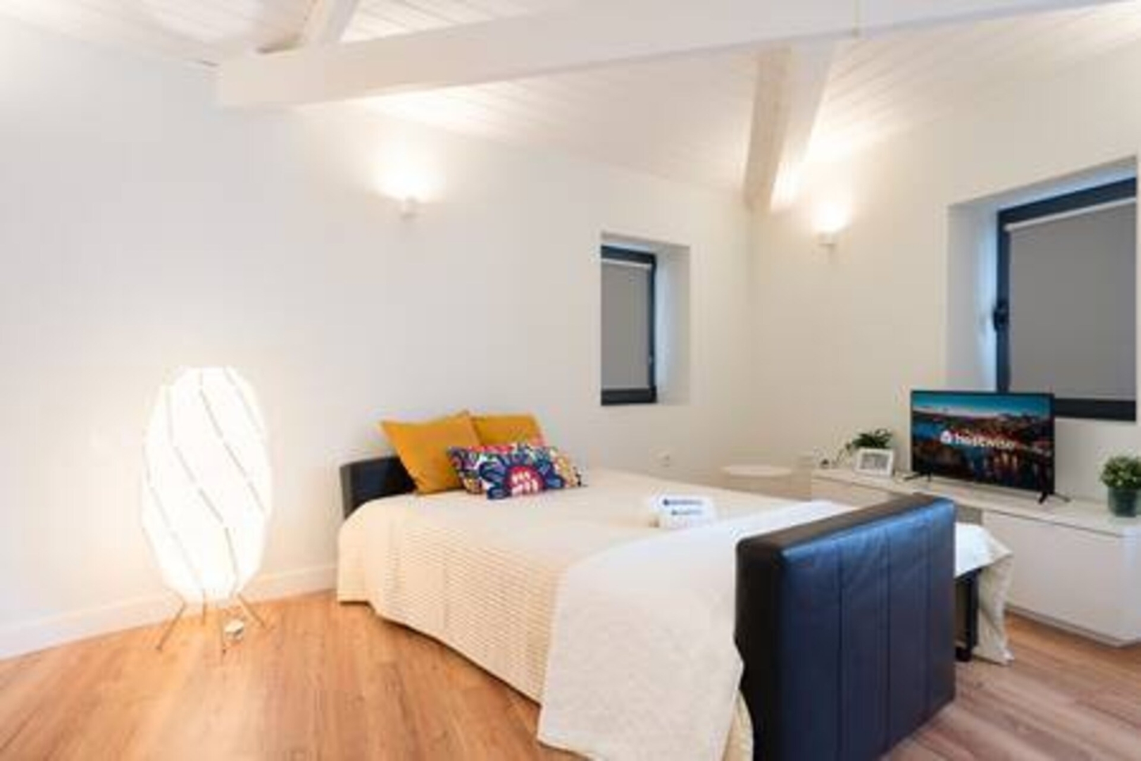 Comfy Sunny Flats| Ace Location by HostWise 11 Host Wise Booking