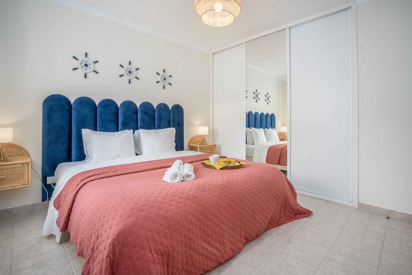 Host Wise - Luxurious Pool & Jacuzzi Hideaway 5 Host Wise Booking