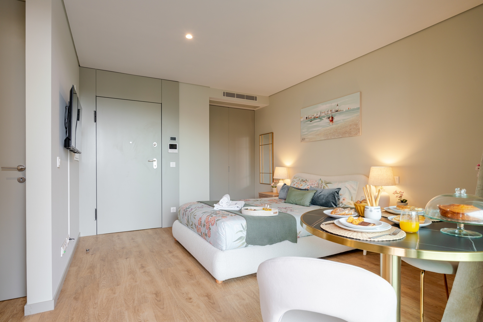 Rooftop Pool & Balconies in Gaia by HostWise 57 Host Wise Booking