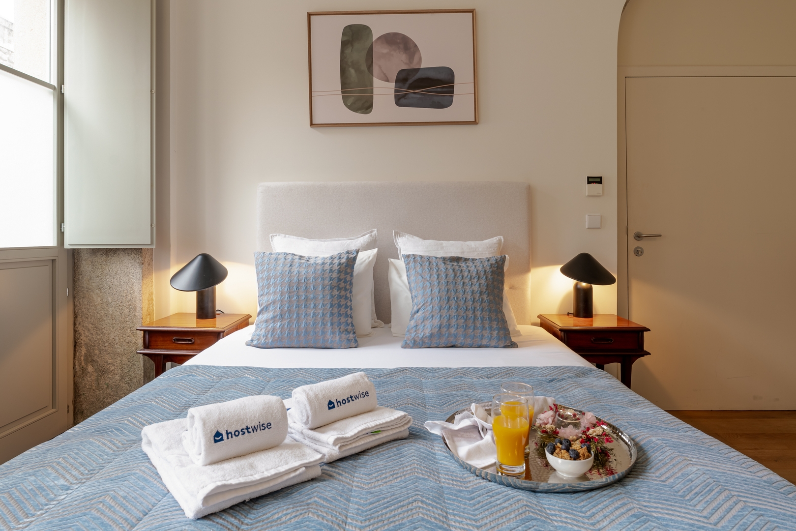 Central & Cozy Studio by HostWise 21 Host Wise Booking