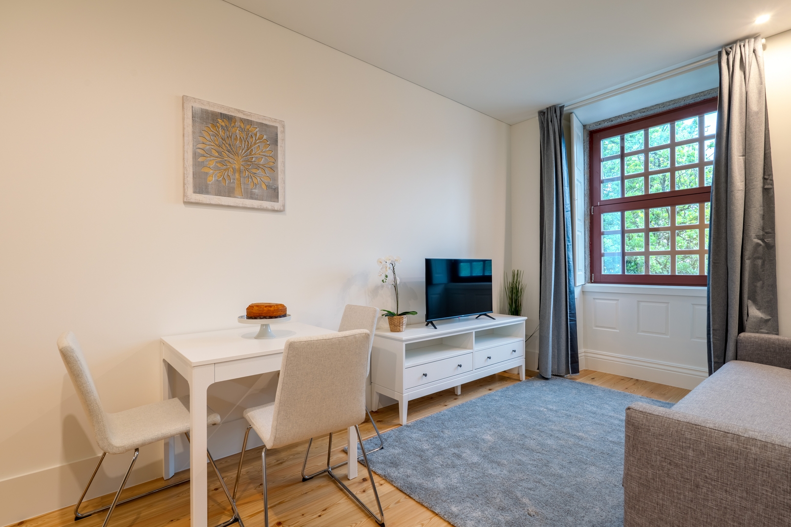 Modern Comfort in City Center by HostWise 1 Host Wise Booking