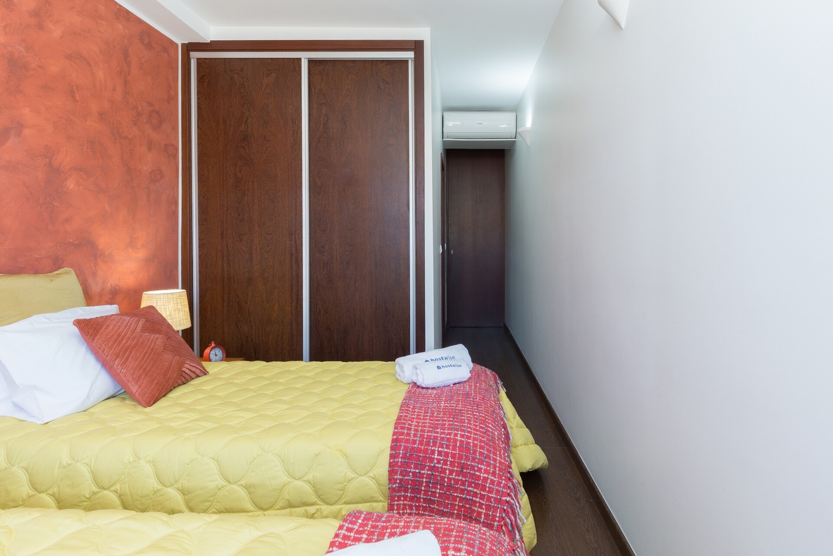 HostWise - Spacious Central Flat w/ Netflix 29 Host Wise Booking