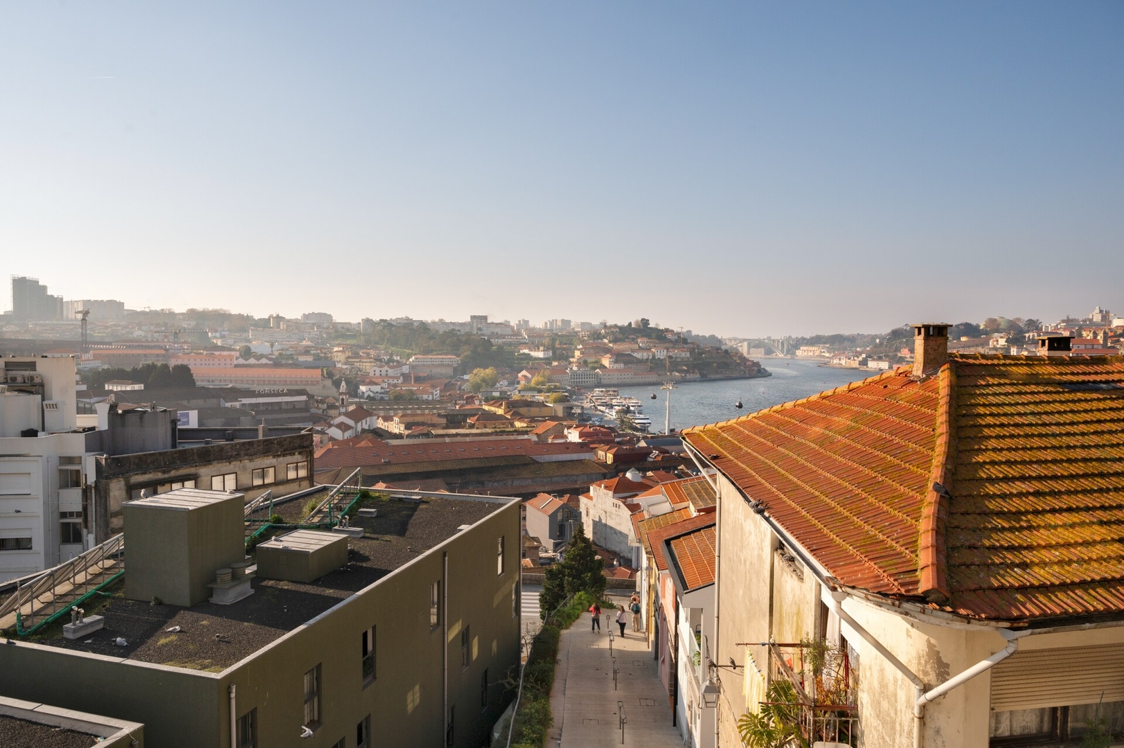 Host Wise - Fervença Boutique Palace 12 27 Host Wise Booking