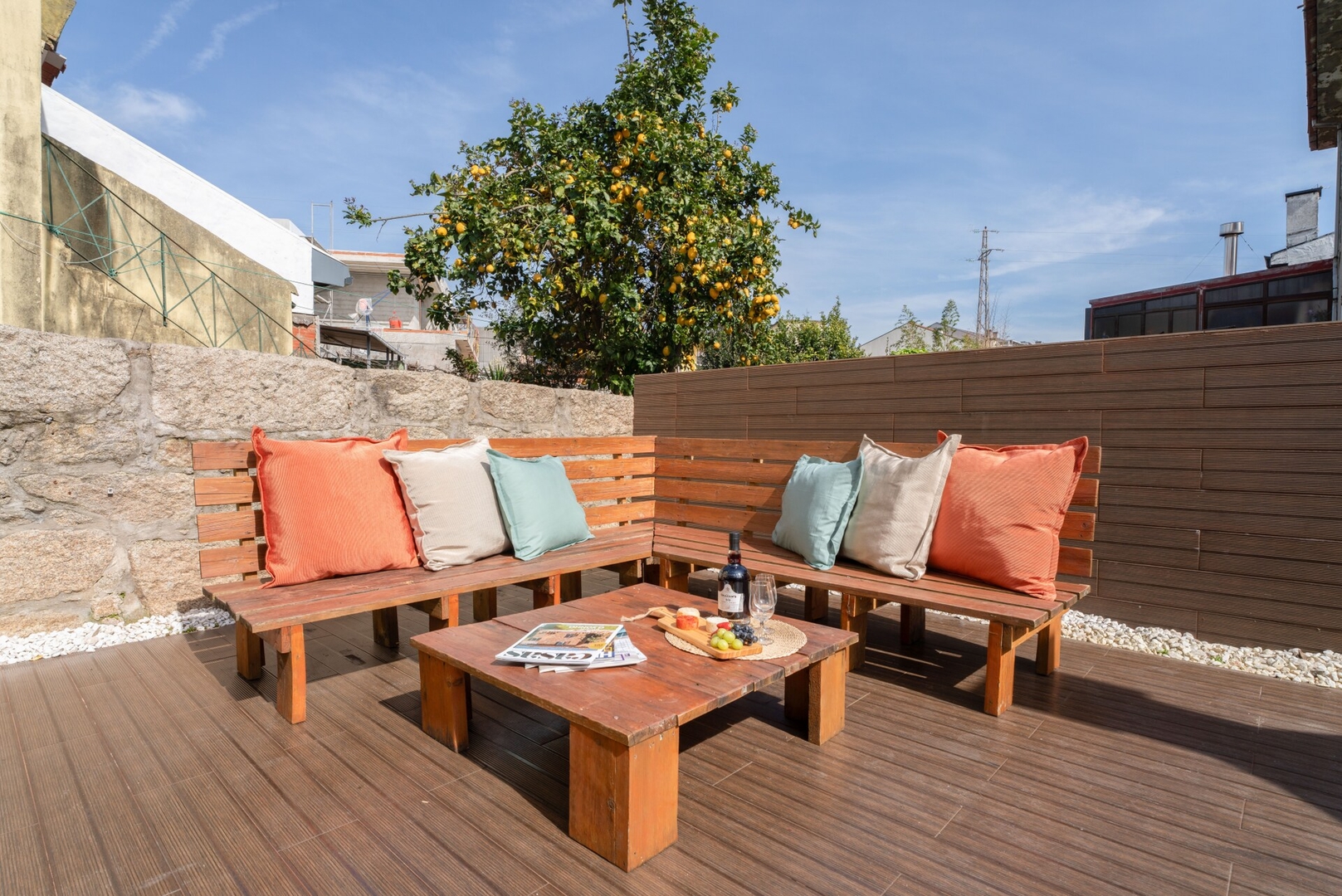 Host Wise - Charming Spacious Duplex House 2 Host Wise Booking