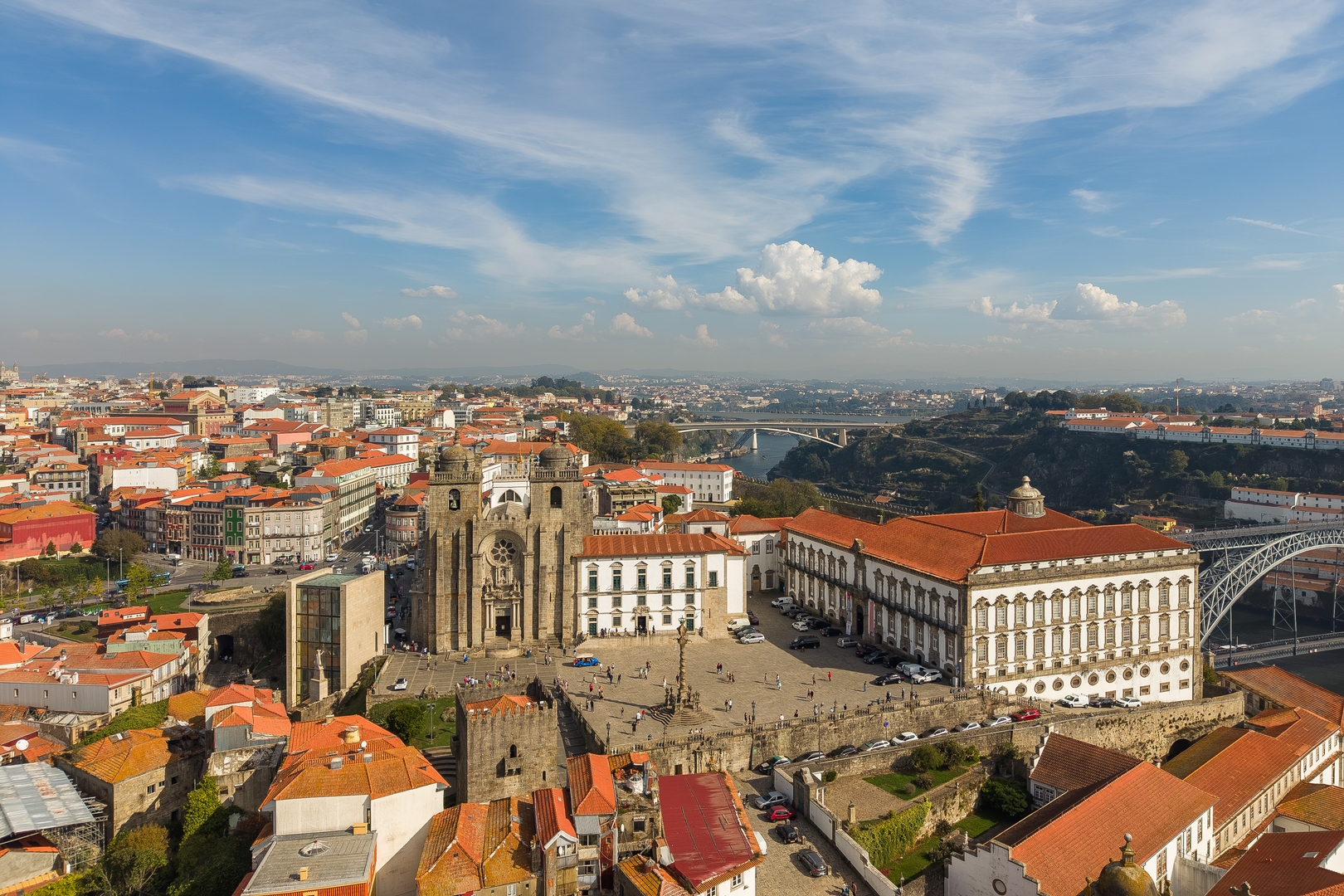 City Views & Balcony in Historic Porto by HostWise 29 Host Wise Booking
