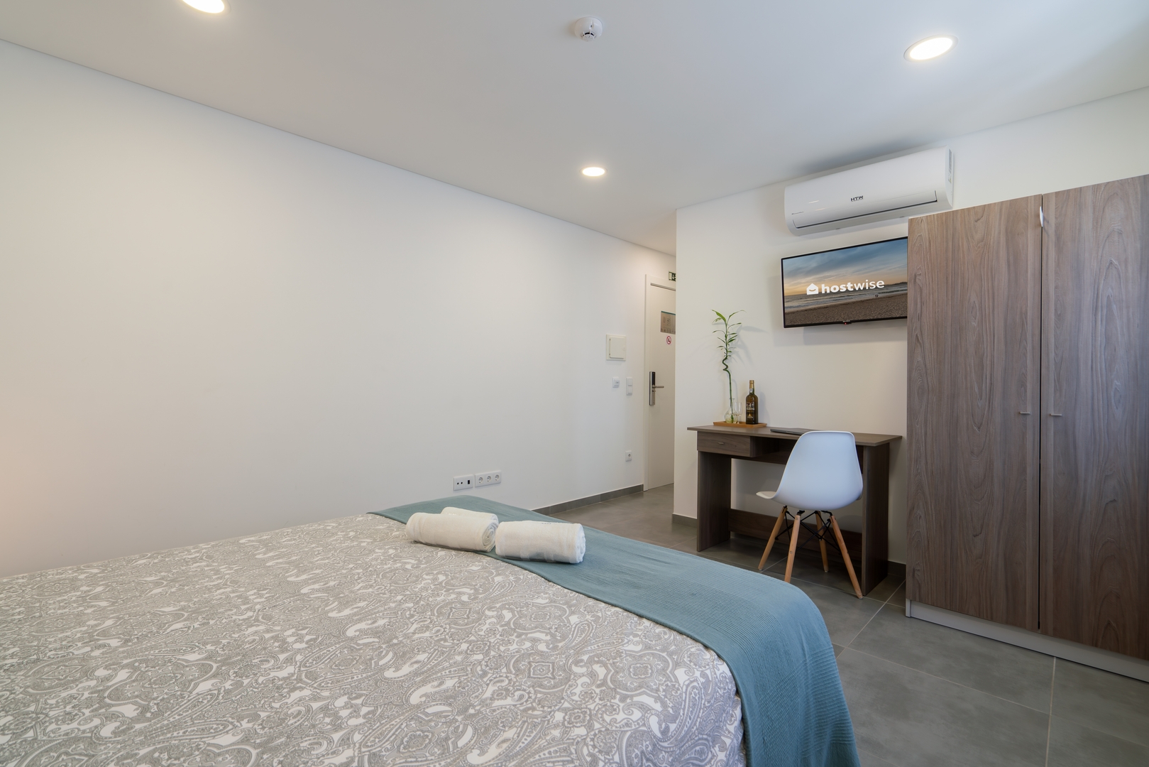Host Wise Arvore - Double Room | Beachfront & Pool 10 Host Wise Booking