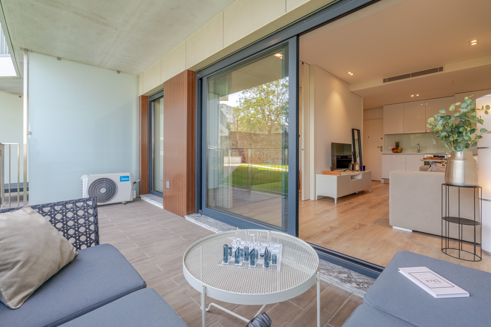 Studio w/ Balcony, Pool & Gym in Antas by HostWise 24 Host Wise Booking