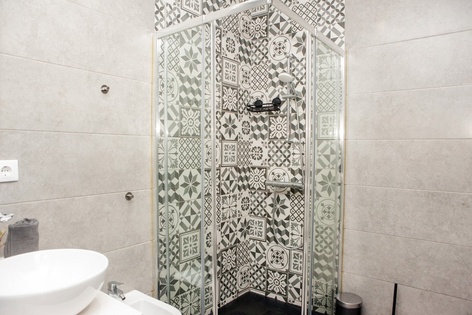 Charming Urban Flat w/ Balcony by HostWise 4 Host Wise Booking