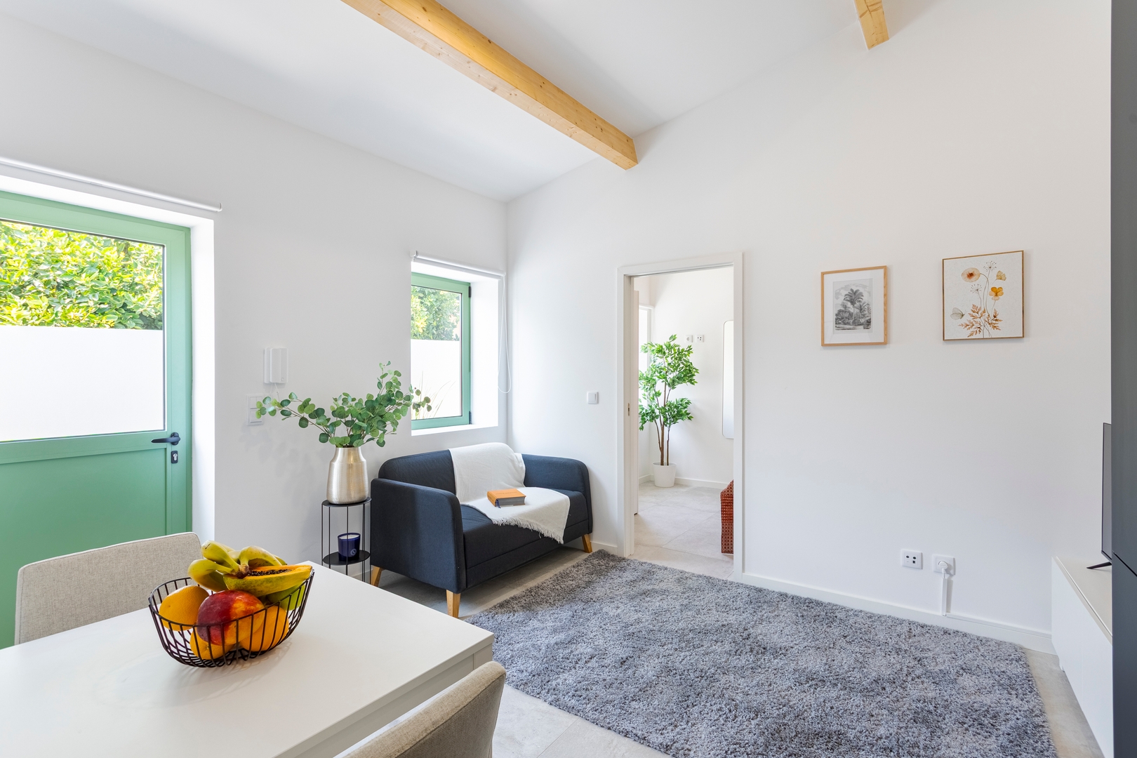 Bright Flat | Romantic Escape by HostWise 2 Host Wise Booking