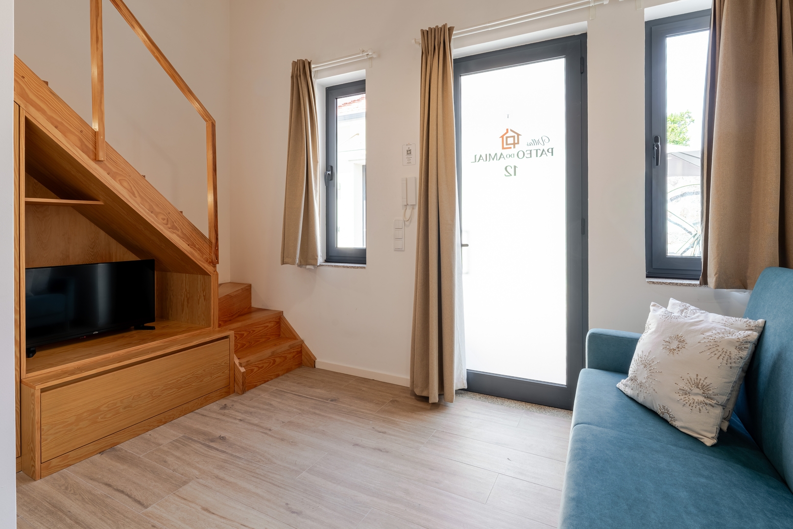 Terrace Studios for 12 in Porto by HostWise 95 Host Wise Booking