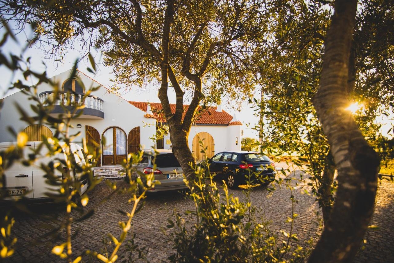HostWise - Spacious Villa with Pool 34 Host Wise Booking