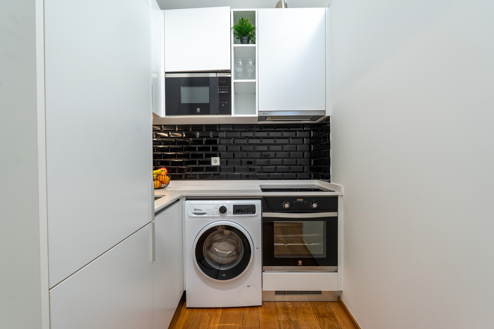 Modern & Cozy Studio by HostWise 10 Host Wise Booking