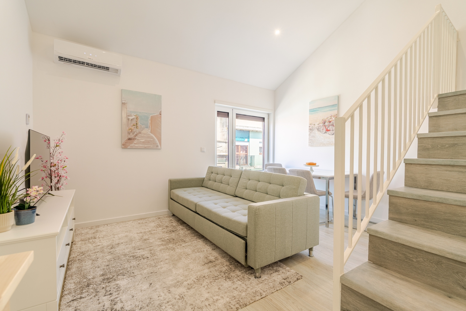 Terrace Studios & Bright Duplex by HostWise 36 Host Wise Booking