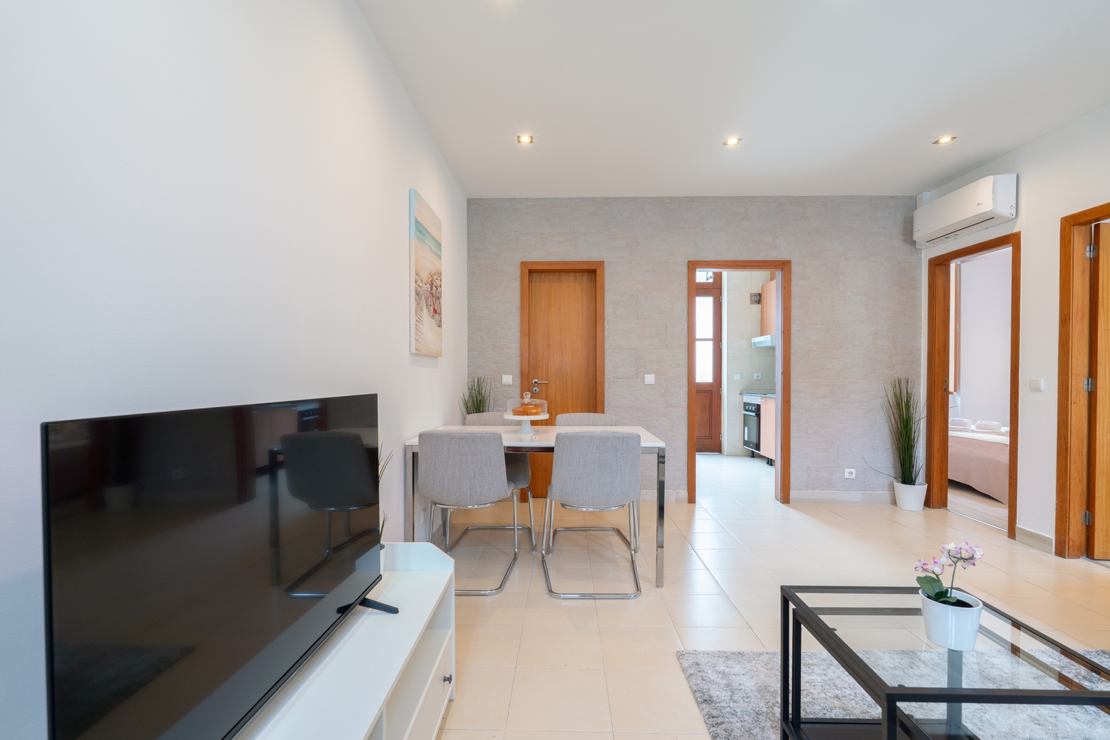 Traditional House with Terrace by HostWise 22 Host Wise Booking