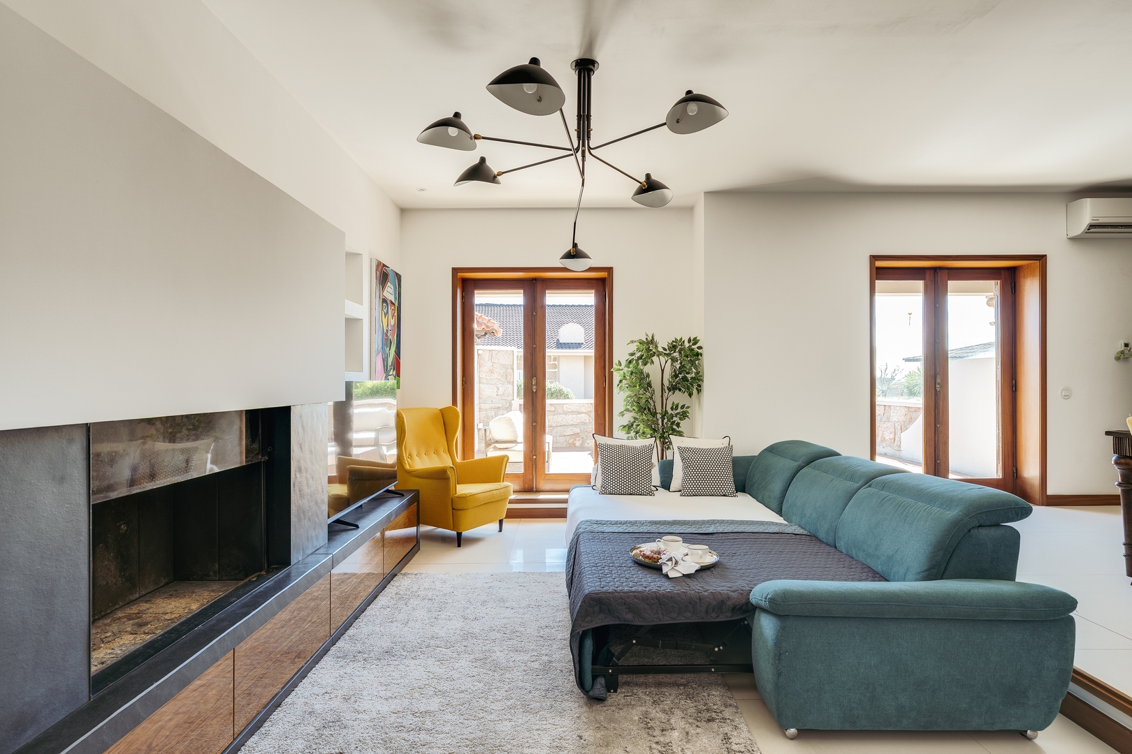 Beach Villa with Jacuzzi & Garage by HostWise 26 Host Wise Booking