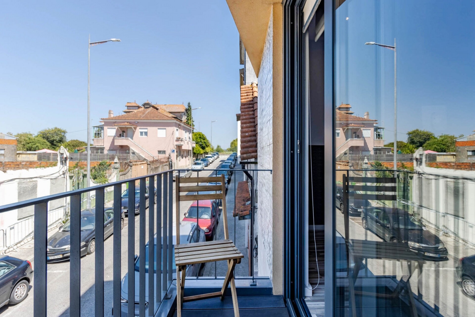 Modern & Stylish Flat w/ Balcony by HostWise 20 Host Wise Booking