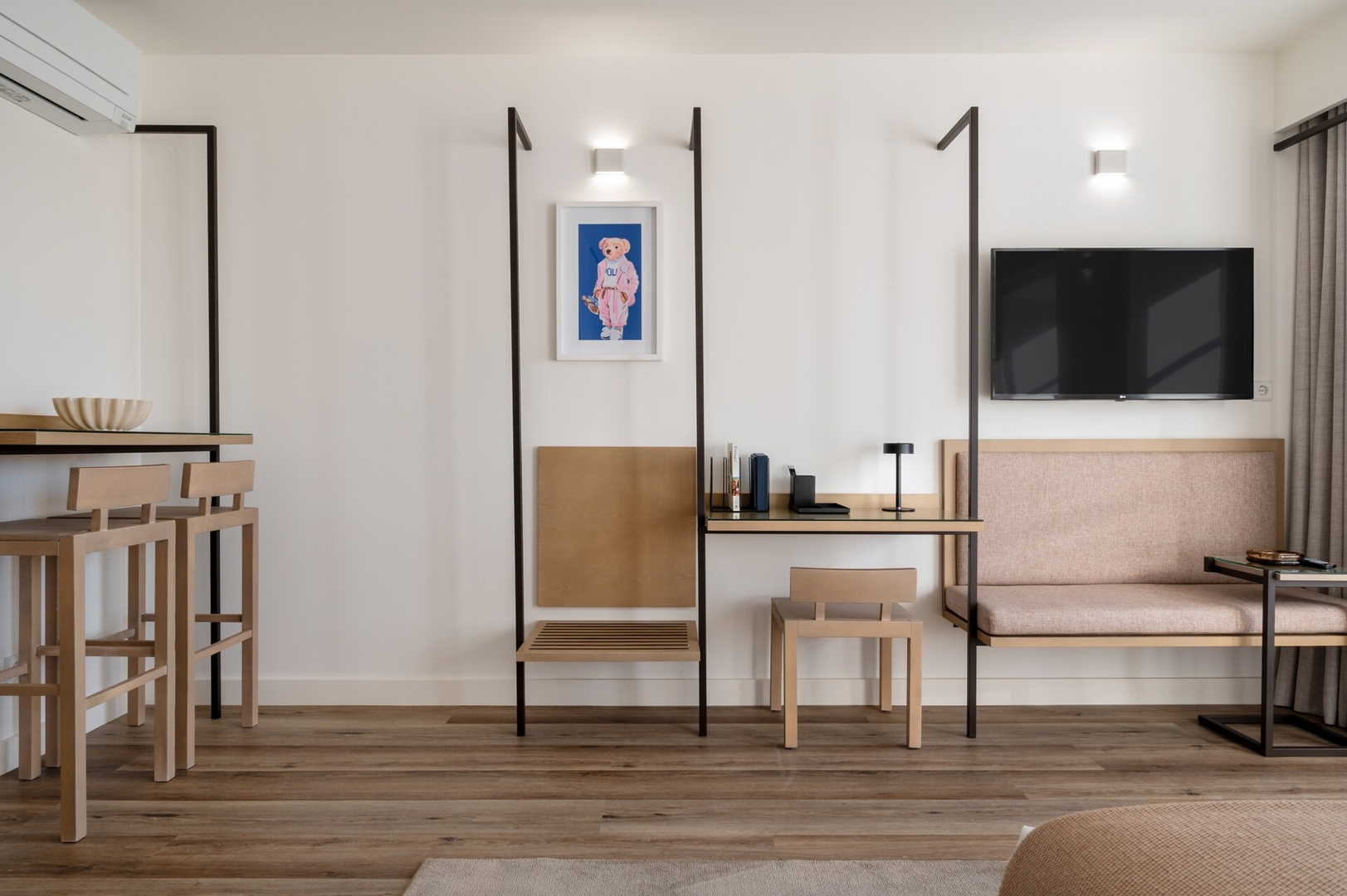 Host Wise - Fervença Boutique Palace 6 12 Host Wise Booking
