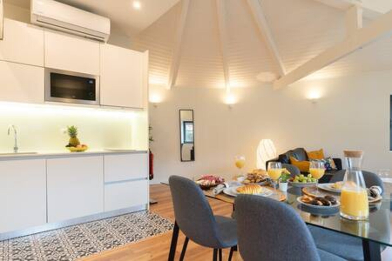 Comfy Sunny Flats| Ace Location by HostWise 2 Host Wise Booking