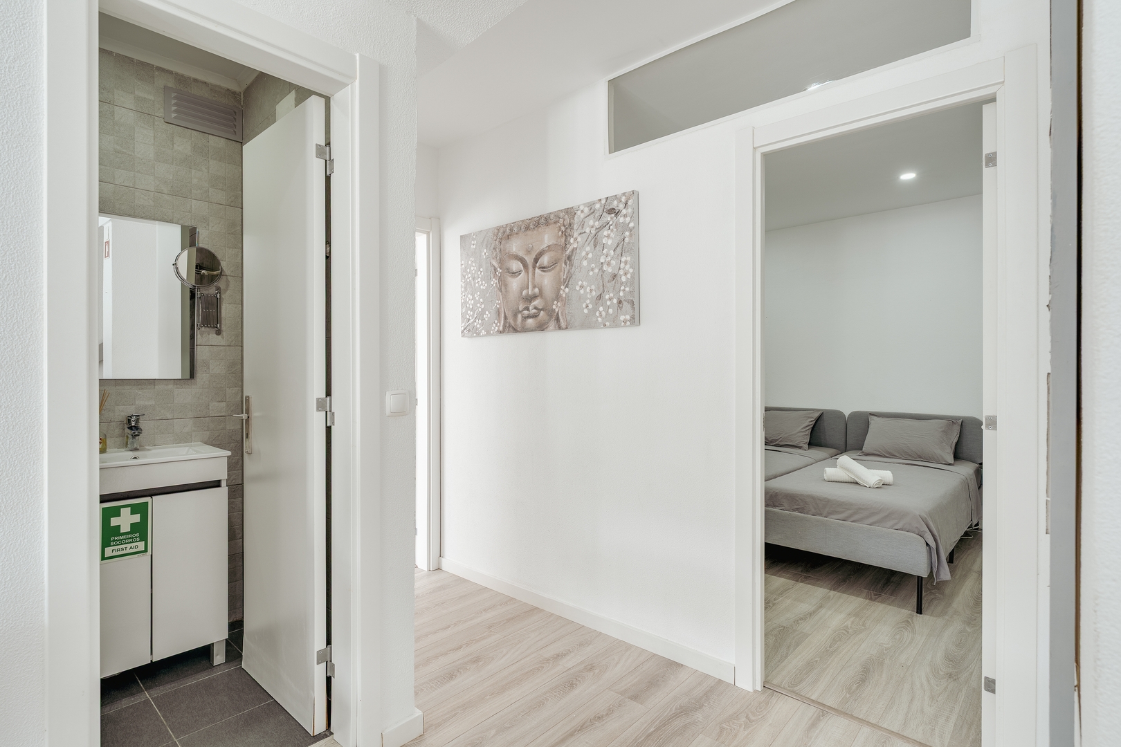 Sunny Flat w/ Jacuzzi & Balconies by Host Wise 30 Host Wise Booking