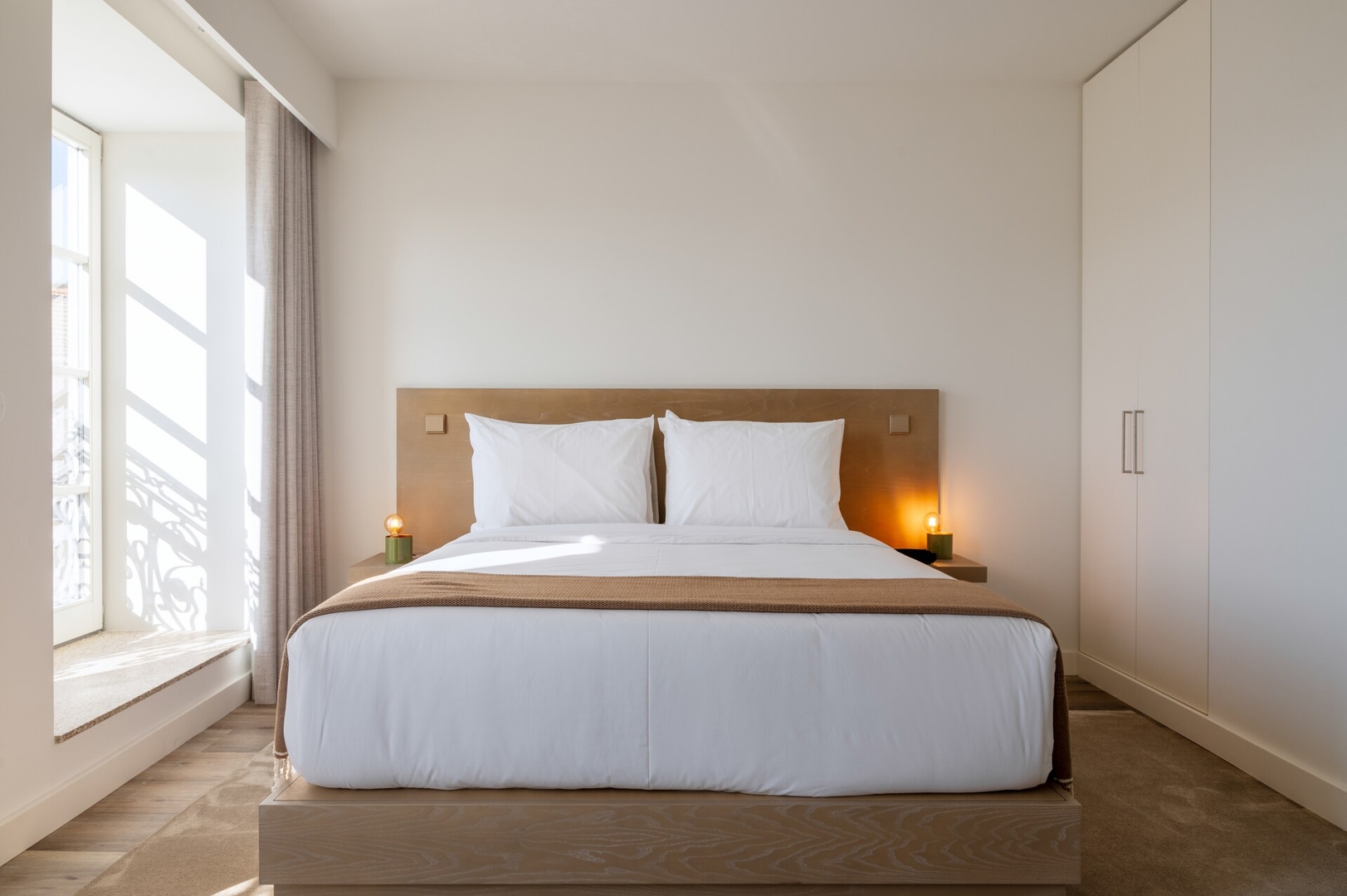 Host Wise - Fervença Boutique Palace 6 7 Host Wise Booking