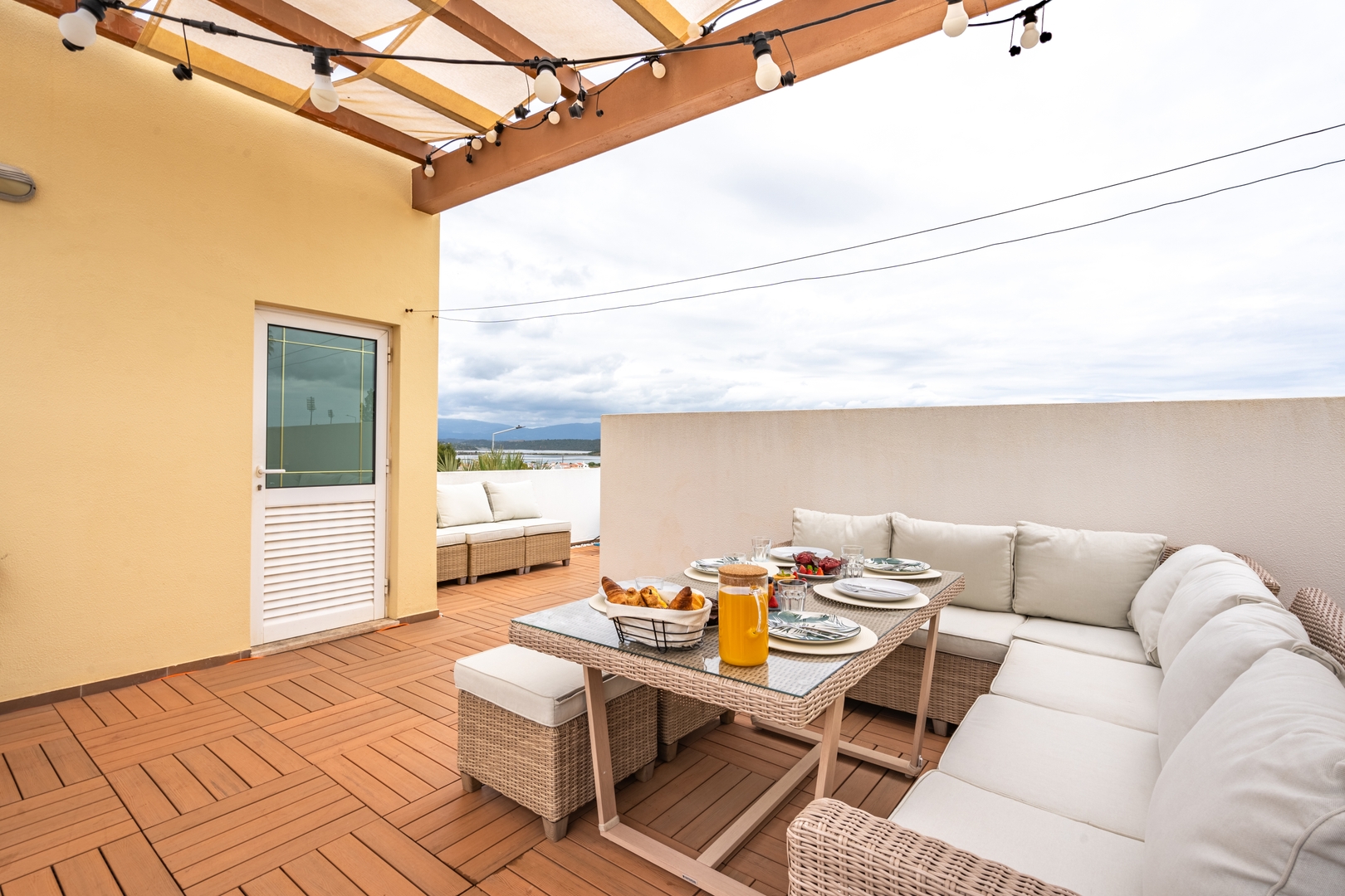 Deluxe House | Terrace & BBC by HostWise 27 Host Wise Booking