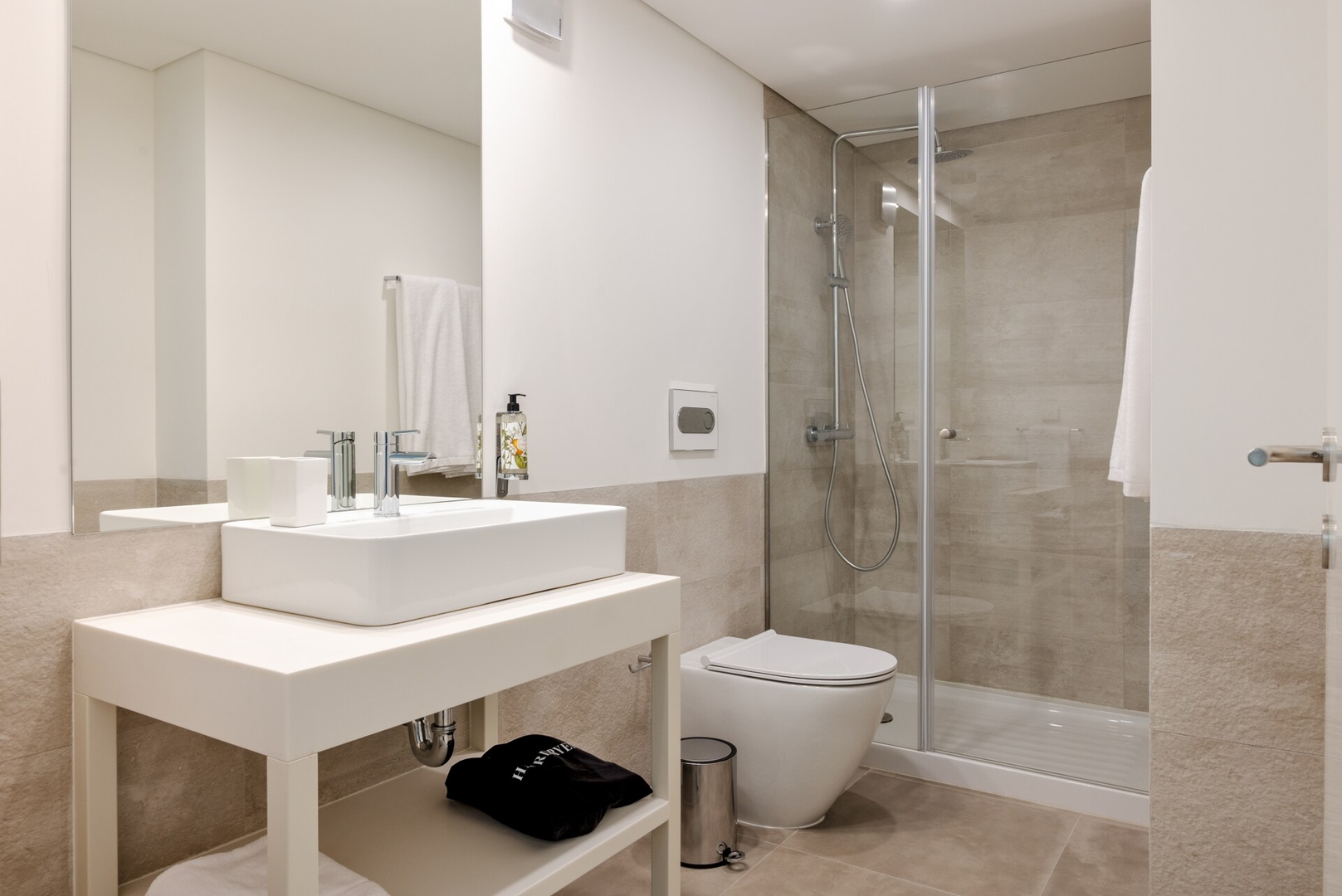Fervença Boutique Palace 10 by HostWise 14 Host Wise Booking