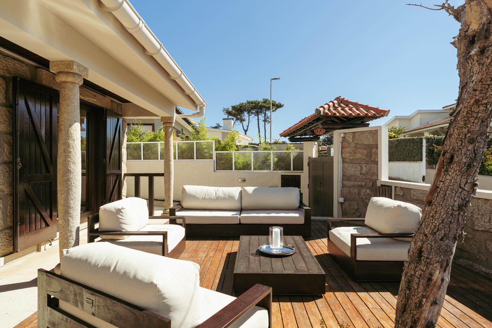 Beach Villa with Jacuzzi & Garage by HostWise 29 Host Wise Booking