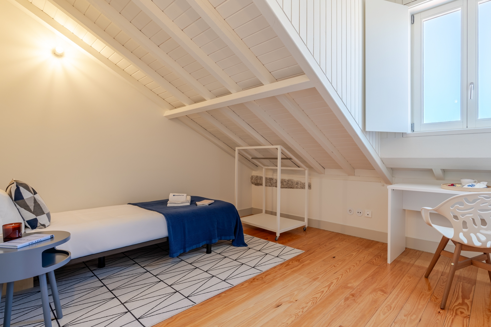 Studios & Spacious T4 with Garden by HostWise 70 Host Wise Booking