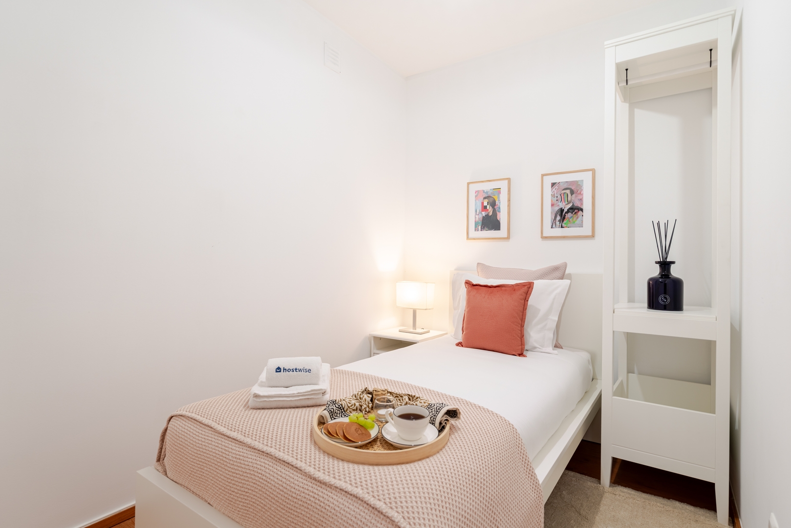 Bright Flat with Balcony & Garage by HostWise 2 Host Wise Booking