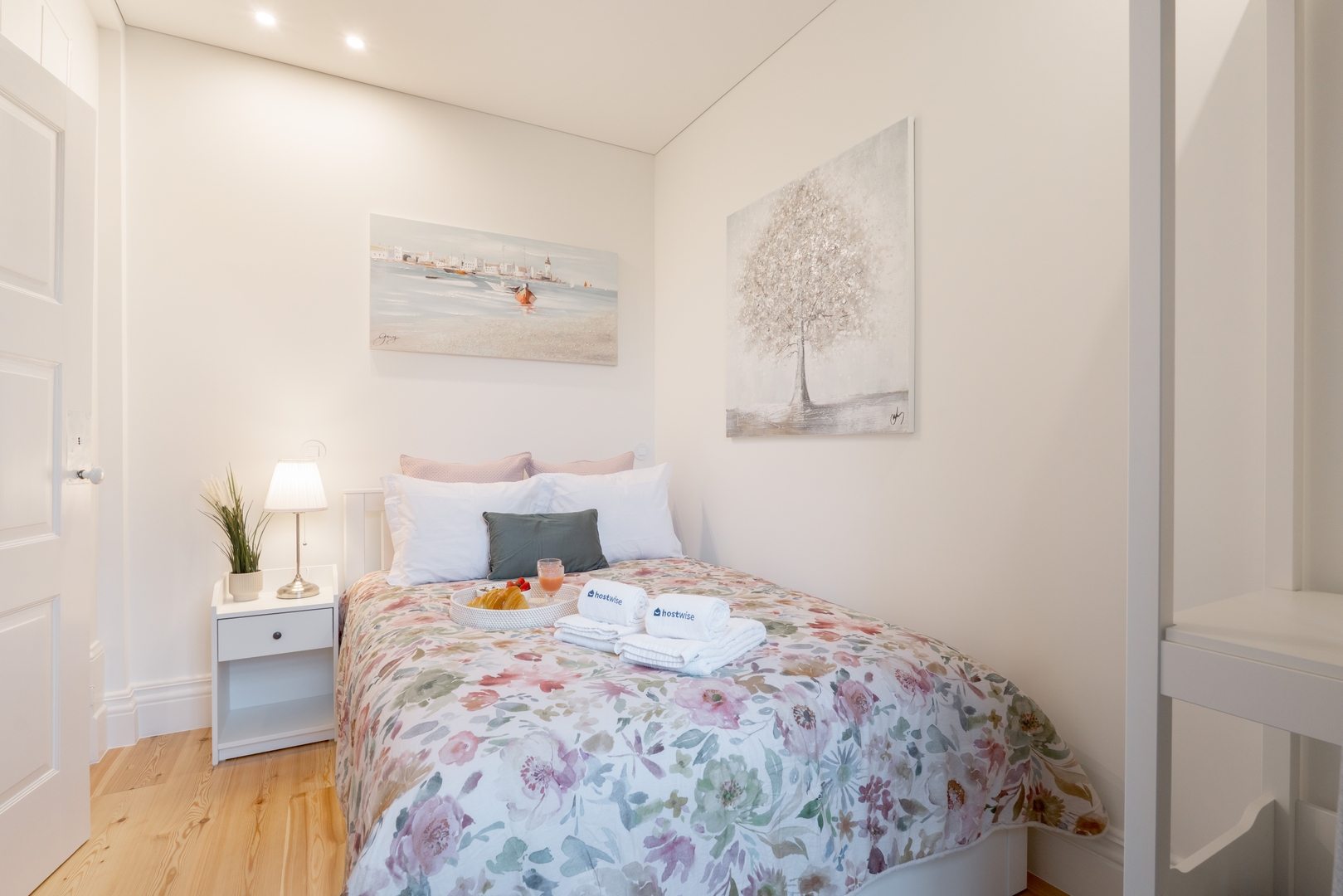 Modern Comfort in City Center by HostWise 30 Host Wise Booking