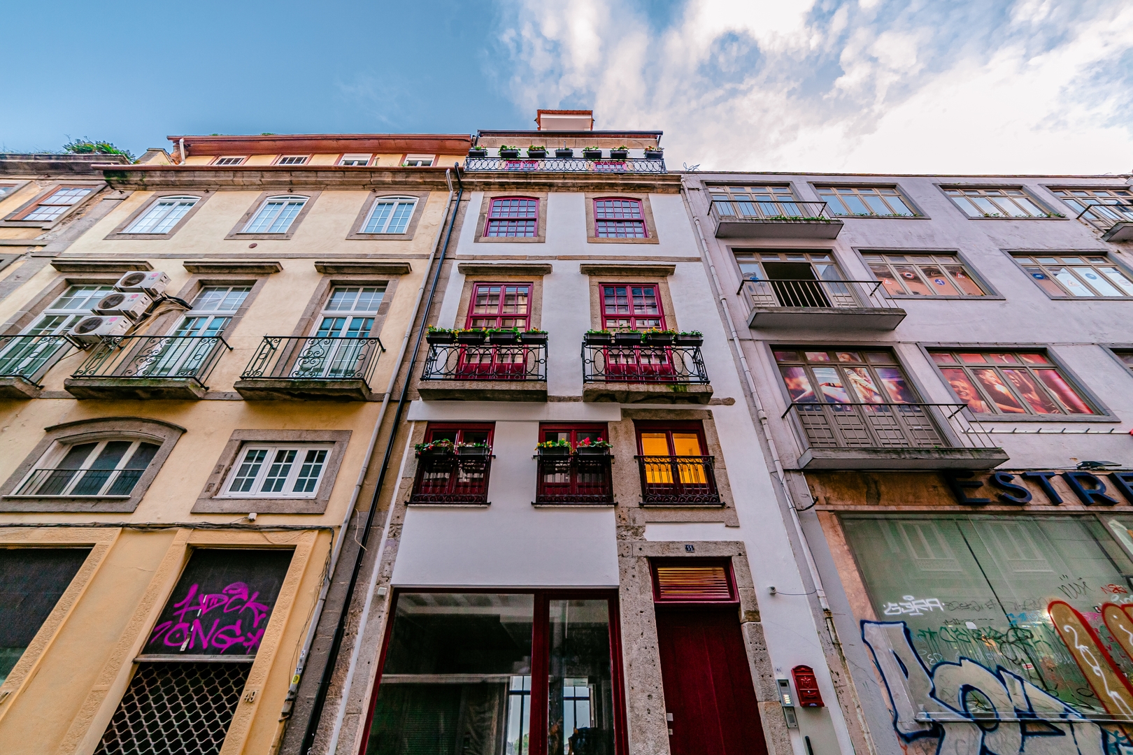 Central Apartments Stay Near Clérigos by HostWise 38 Host Wise Booking