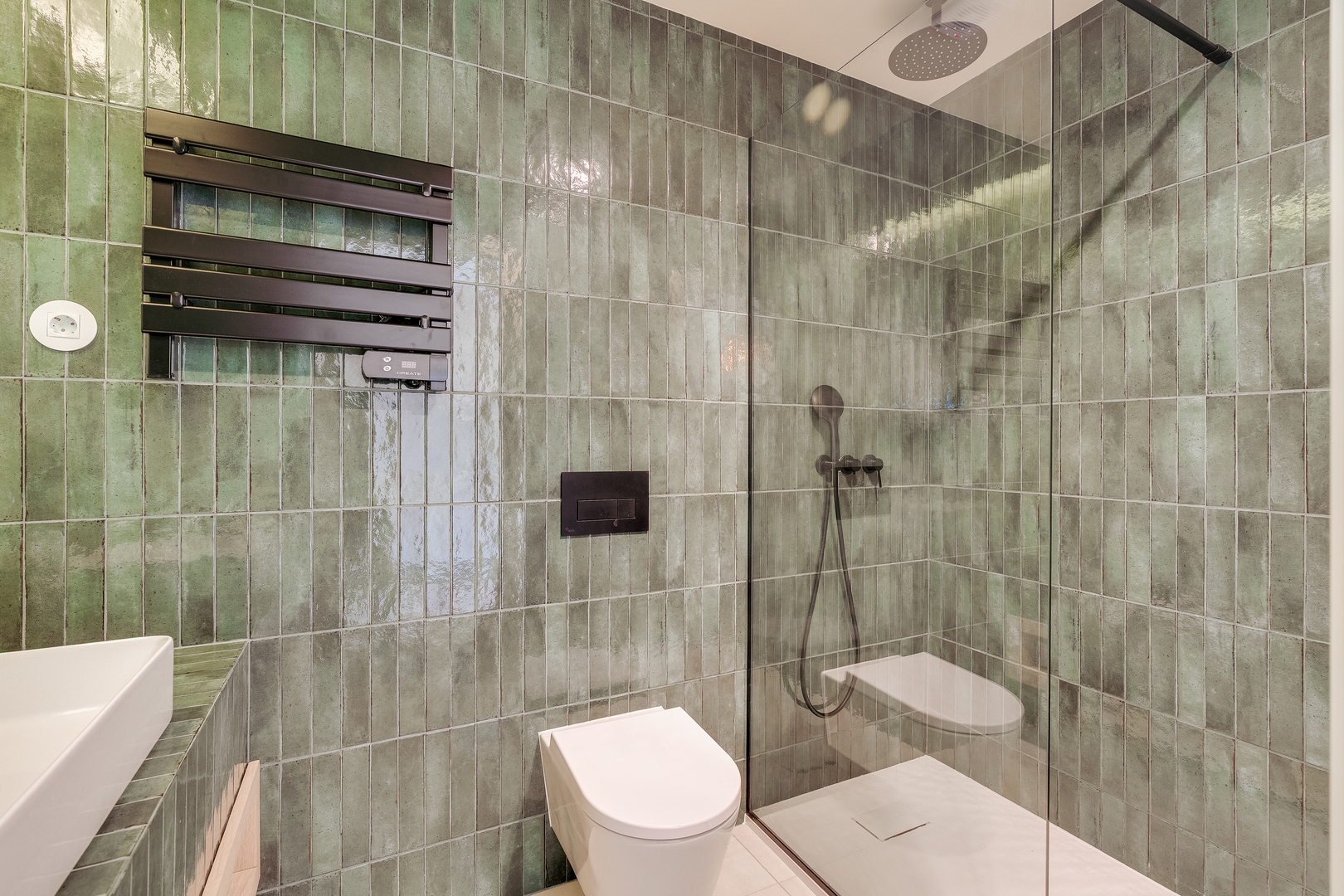 Pool & Indoor Jacuzzi in Pedorido by HostWise 84 Host Wise Booking