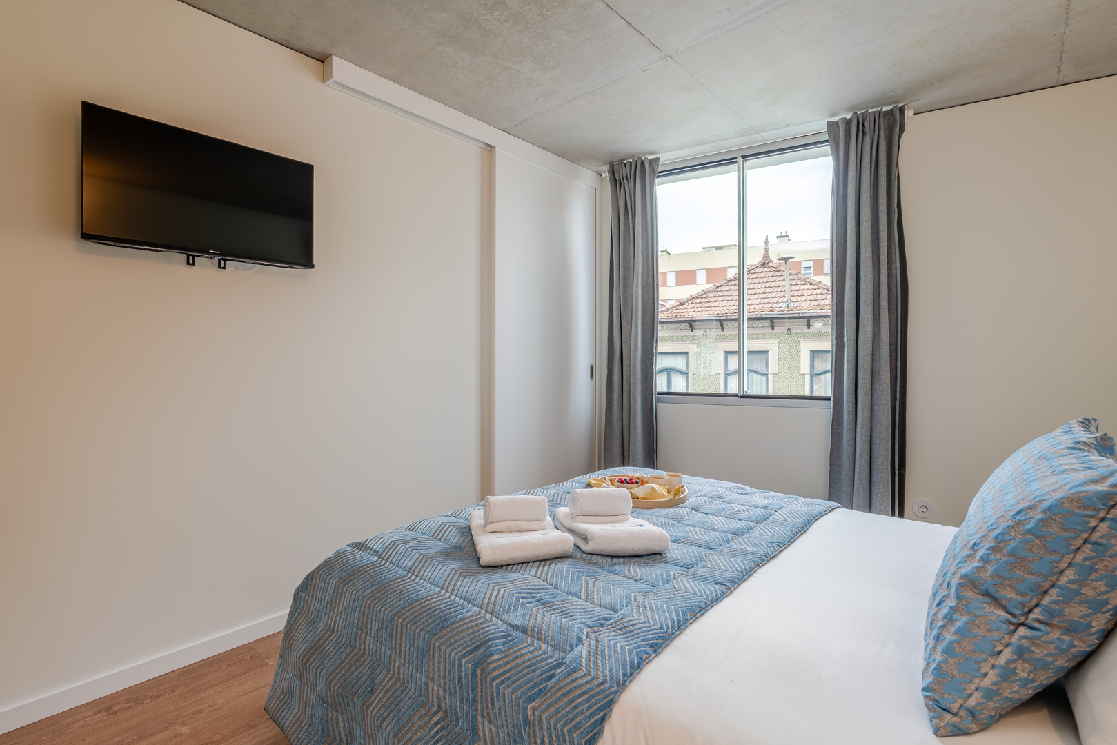 Modern 1BR Trio, Central Porto by HostWise 56 Host Wise Booking