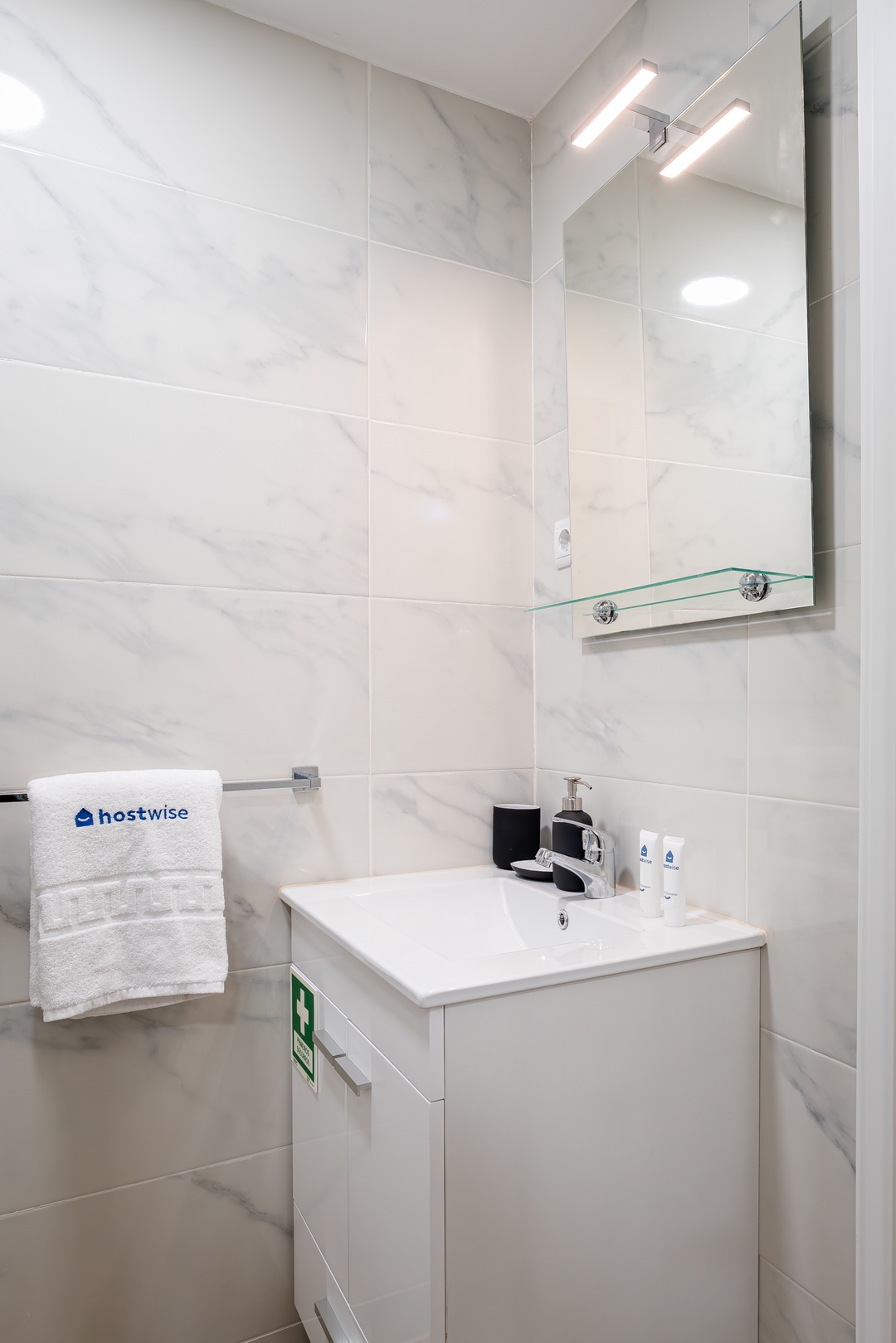 Poolside Retreat for 12 in Three Flats by HostWise 33 Host Wise Booking