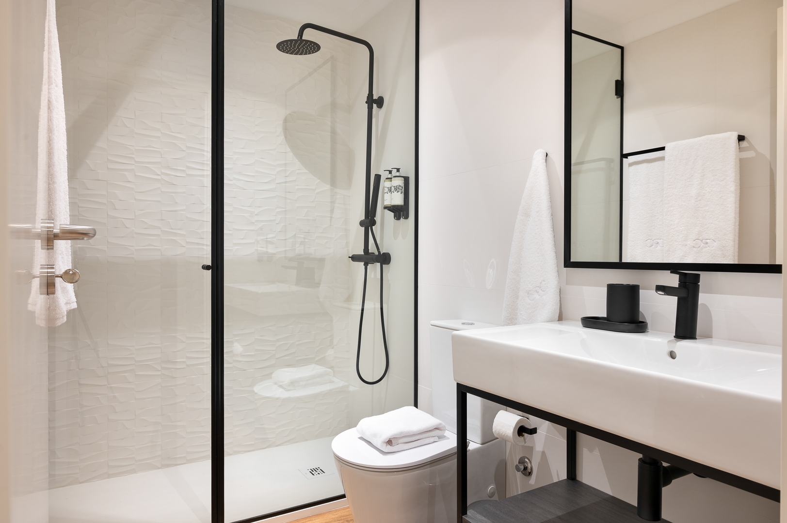 Santa Catarina Plaza Apartments by HostWise 4 Host Wise Booking