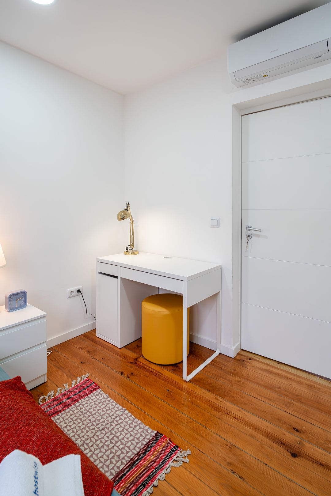 Poolside Duo Retreat, Silva Brinco by HostWise 72 Host Wise Booking