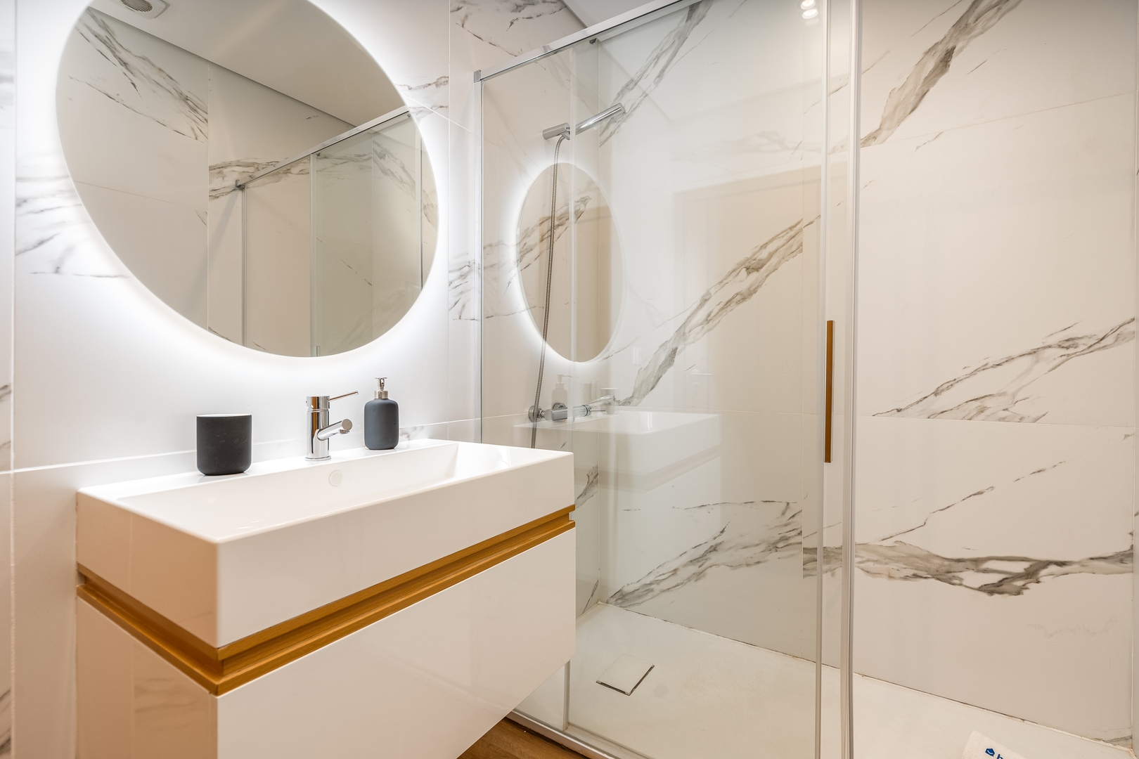 Deluxe House | Terrace & BBC by HostWise 38 Host Wise Booking