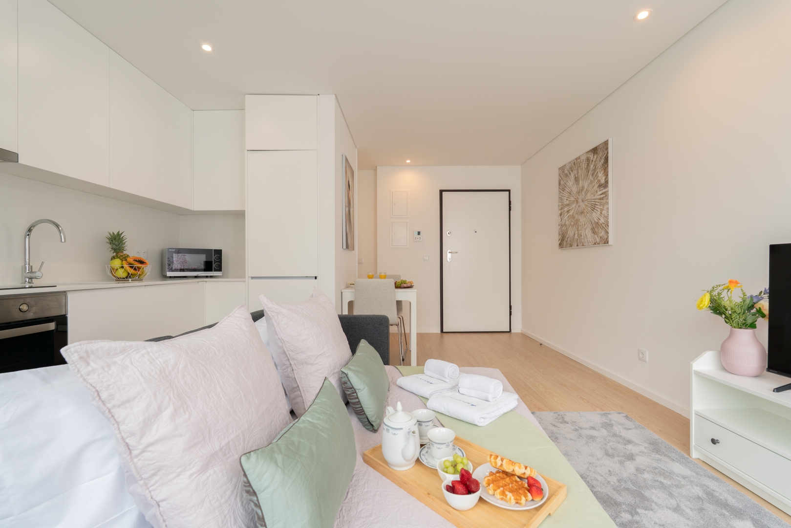 Stylish Studios w/ Balcony & Parking by HostWise 23 Host Wise Booking