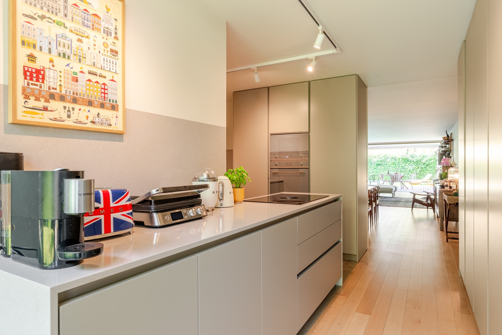 Grand Villa w/ Pool, Garden & Garage by HostWise 36 Host Wise Booking