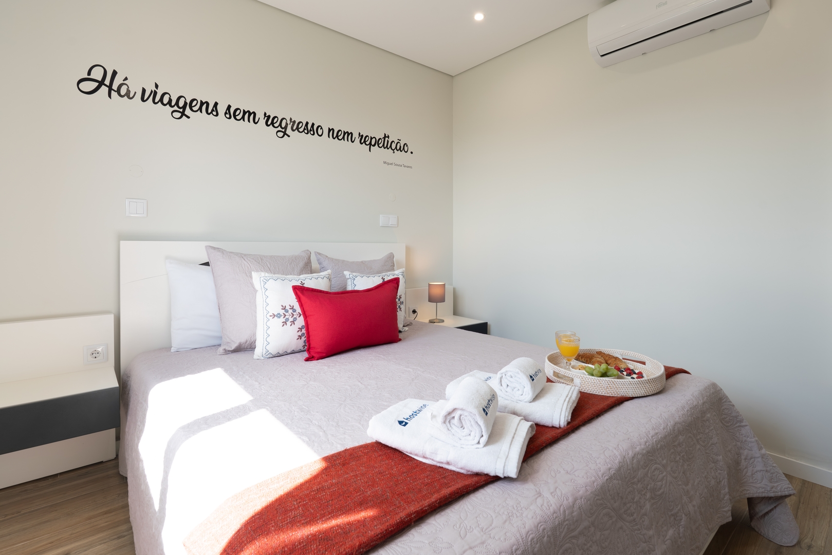 HostWise – Douro View Villa w/ 10 Suites & Pool 43 Host Wise Booking